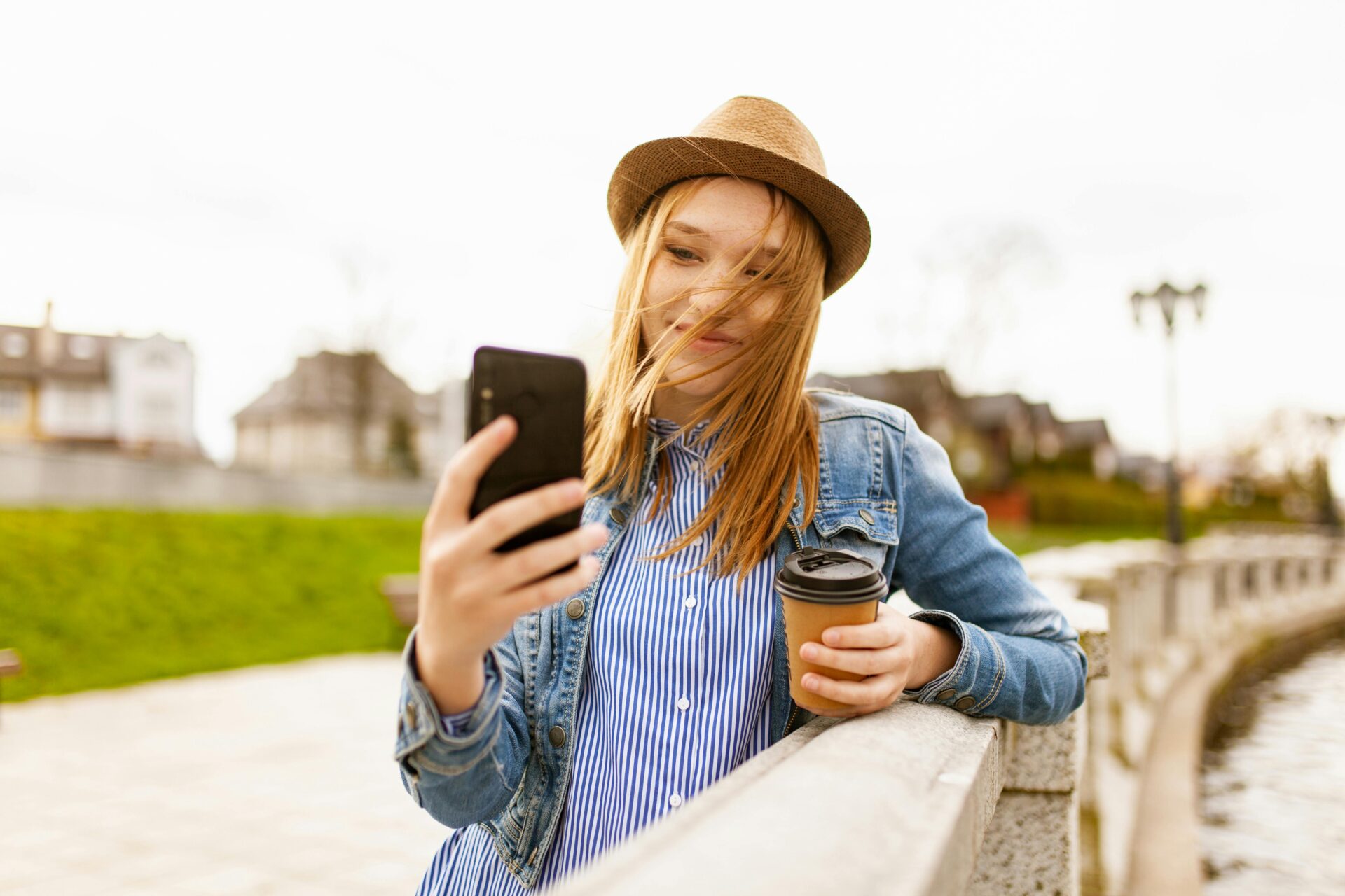24 Ideias para Ganhar Dinheiro Online Usando o Celular