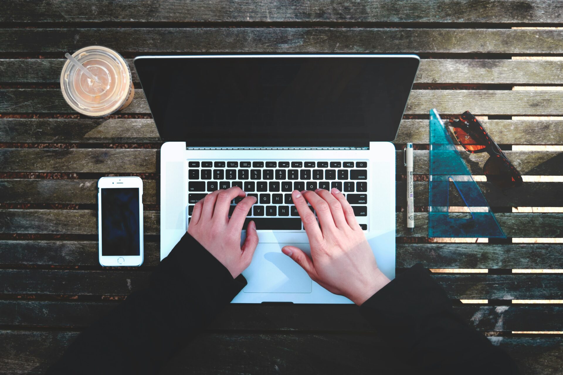 25 Melhores ideias de Como ganhar Dinheiro Com Sites.